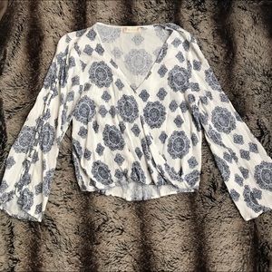 Boho Alter’d State Bell Sleeve top medium